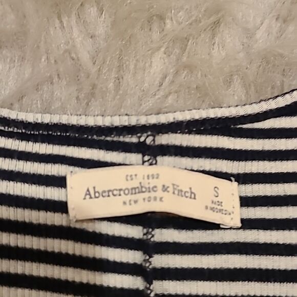 Abercrombie and fitch womens white and black stripped flowy cotton tank top - Picture 3 of 5